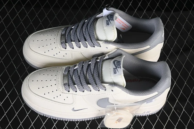 All categories Nk Air Force 1 Air Force series Nk Air Force 1 Low Air Force low-top Nike Air Force 1'07 Low Nike tree pattern classic gray Air Force 1 low-top casual sneakers SM6668-106